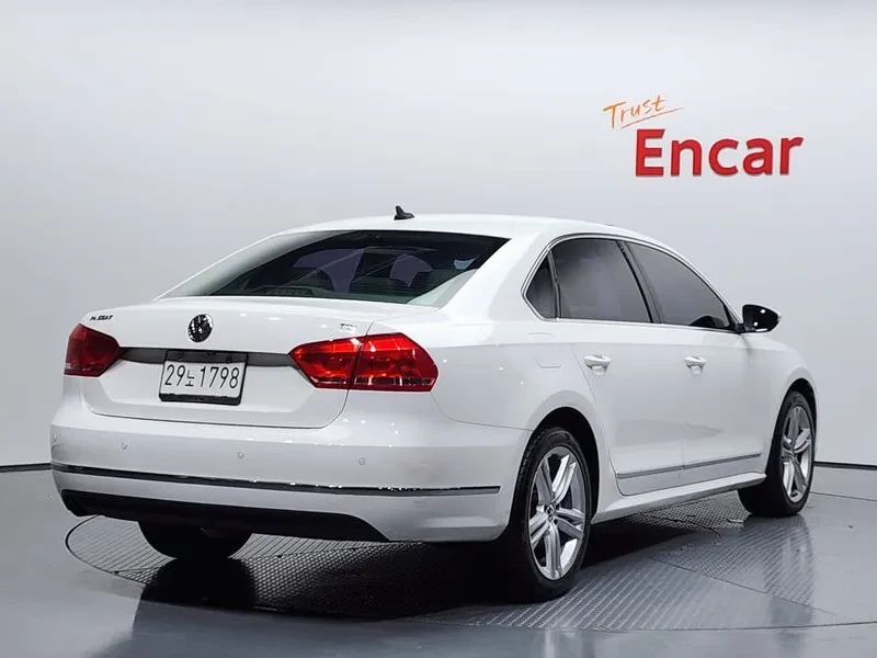 VW Passat 2.0 Tdi B7 - изображение 2