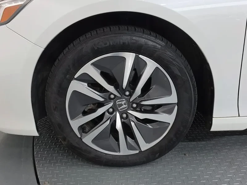 Honda Accord 2.0 Hybrid Touring, снимка 5 - Автомобили и джипове - 55921627