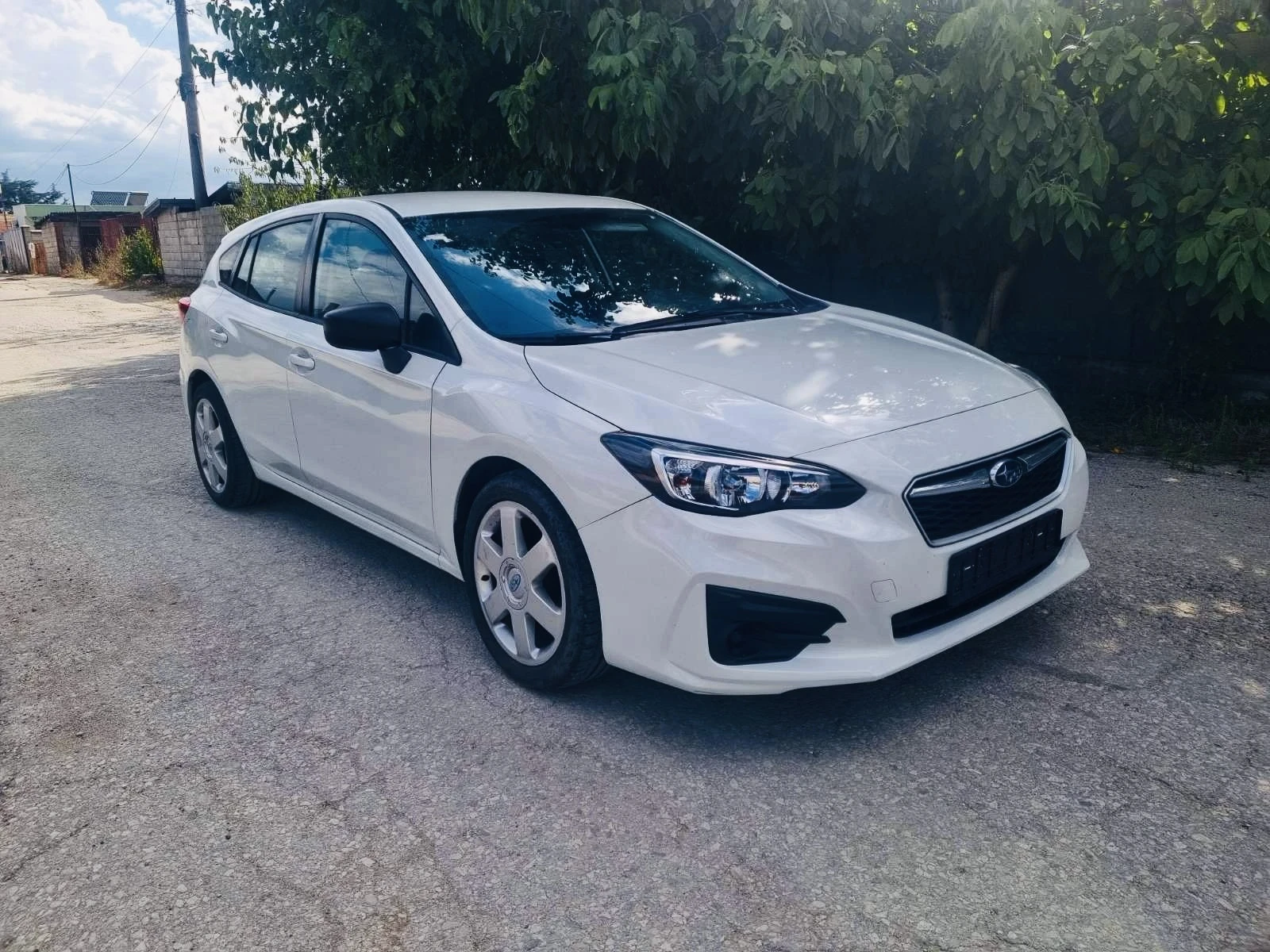 Subaru Impreza 2, 0i AWD Automatic CAMERA - изображение 2