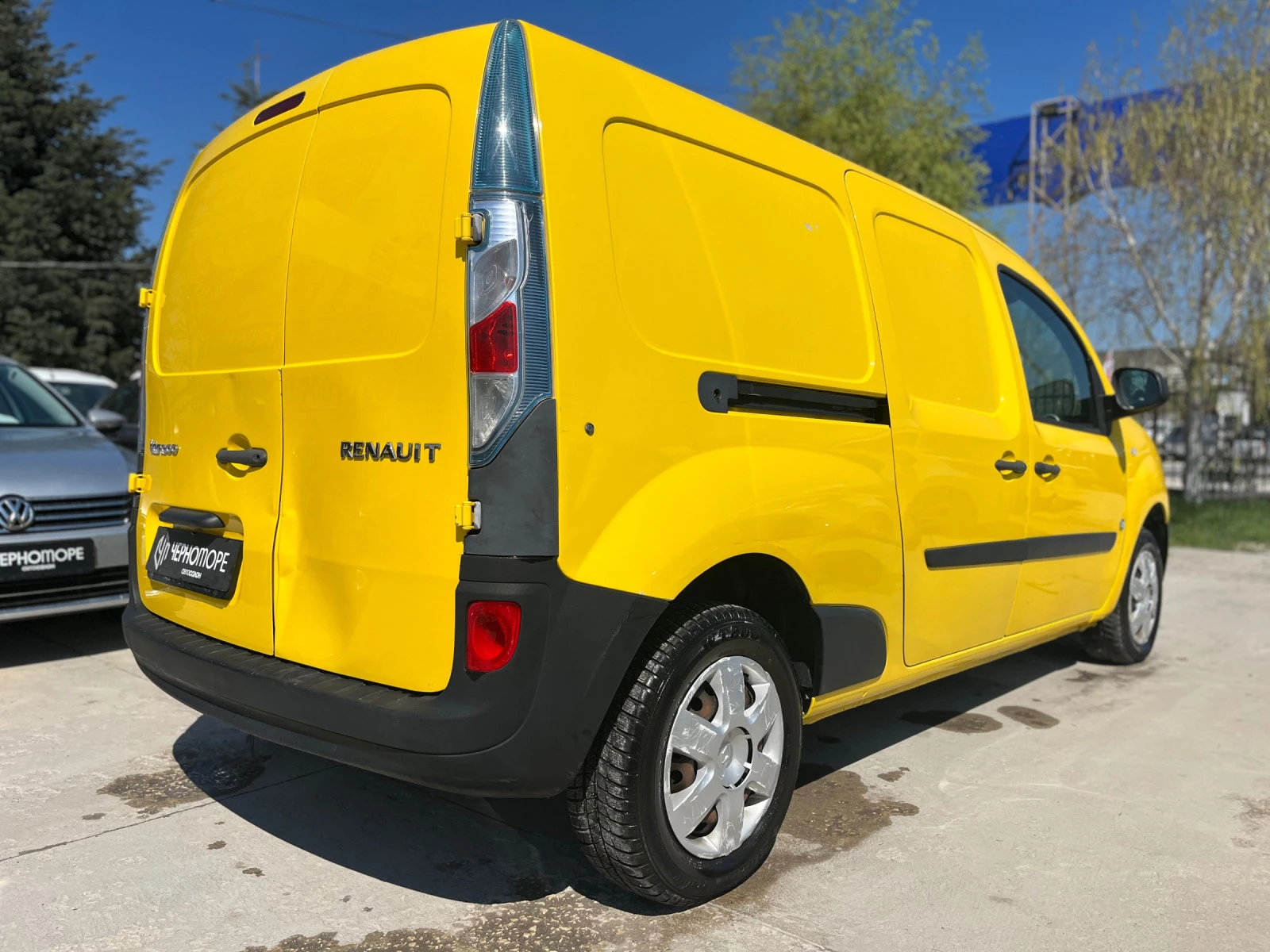 Renault Kangoo Express Z.E Electric 22kw - изображение 6