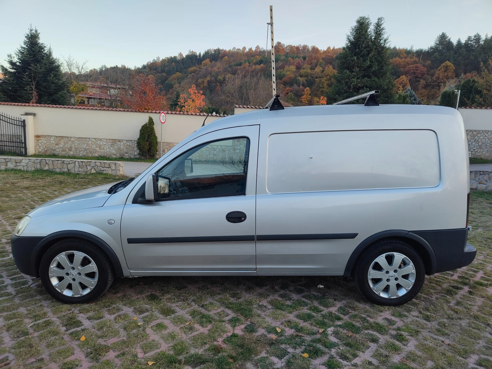 Opel Combo 1.3CDTI * КЛИМАТИК*  - изображение 2