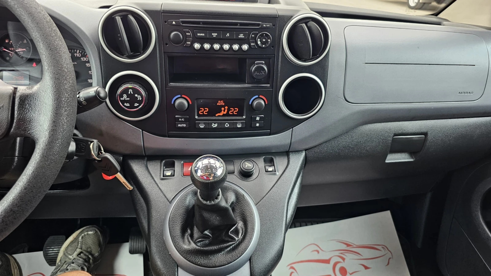 Citroen Berlingo 1.6HDi 90HP 5SP-Multispace-ТОП СЪСТ.-ЛИЗИНГ - изображение 10