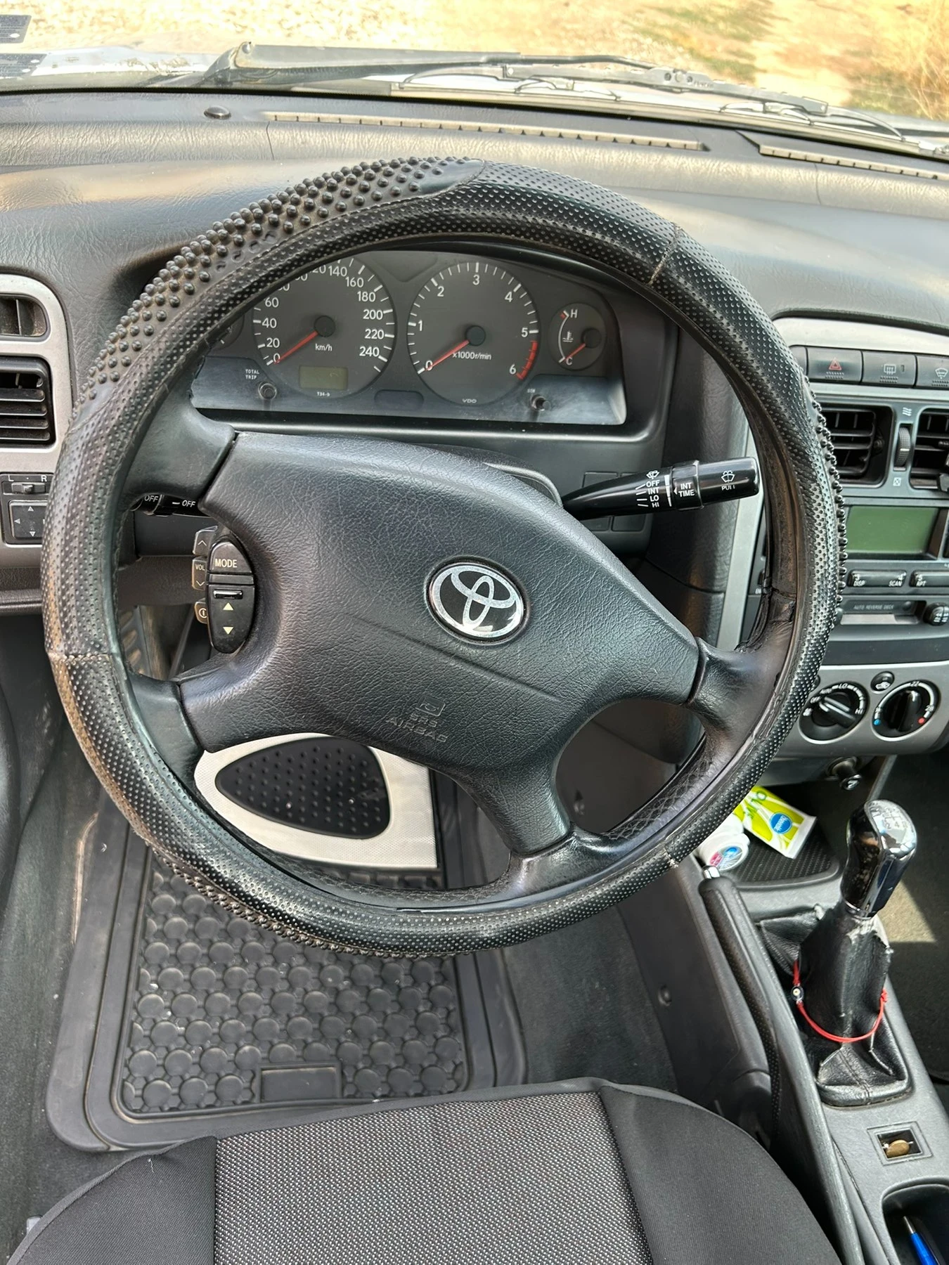 Toyota Avensis T-22 - изображение 7