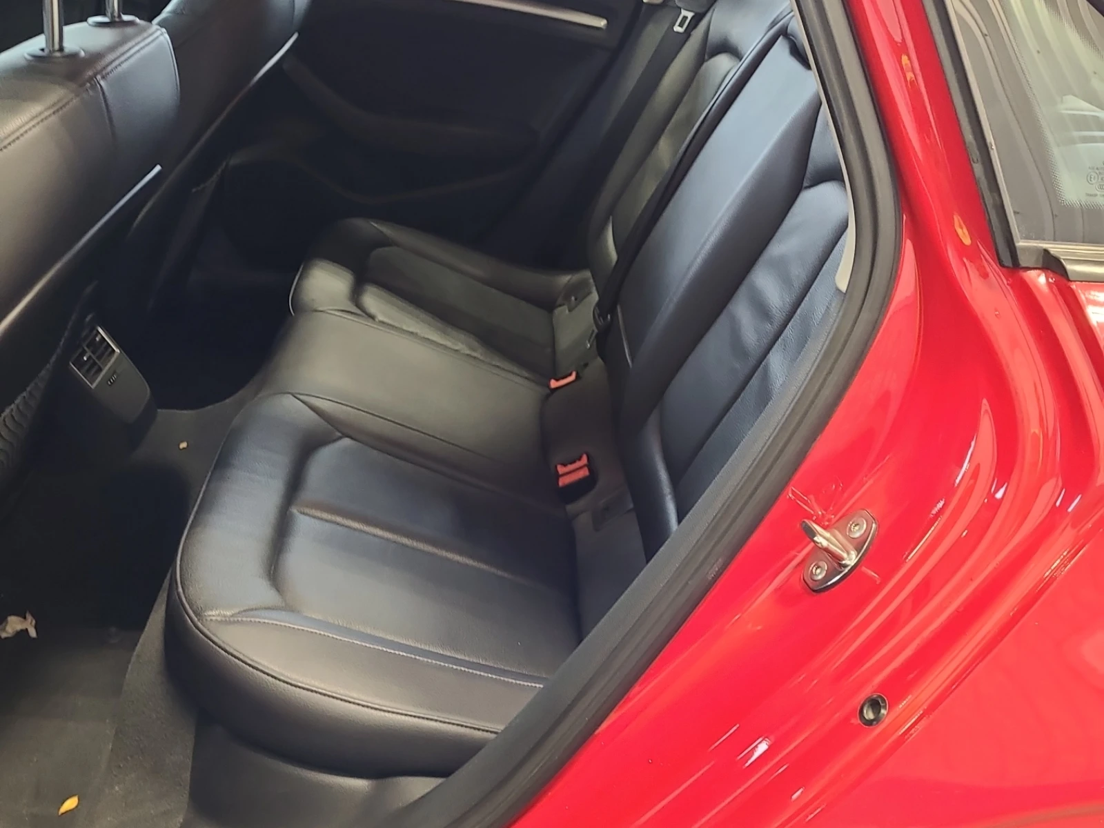 Audi A3 QUATTRO* KOMFORT* KEYLESS АвтоКредит(ЦЕНА ДО БГ) - изображение 9