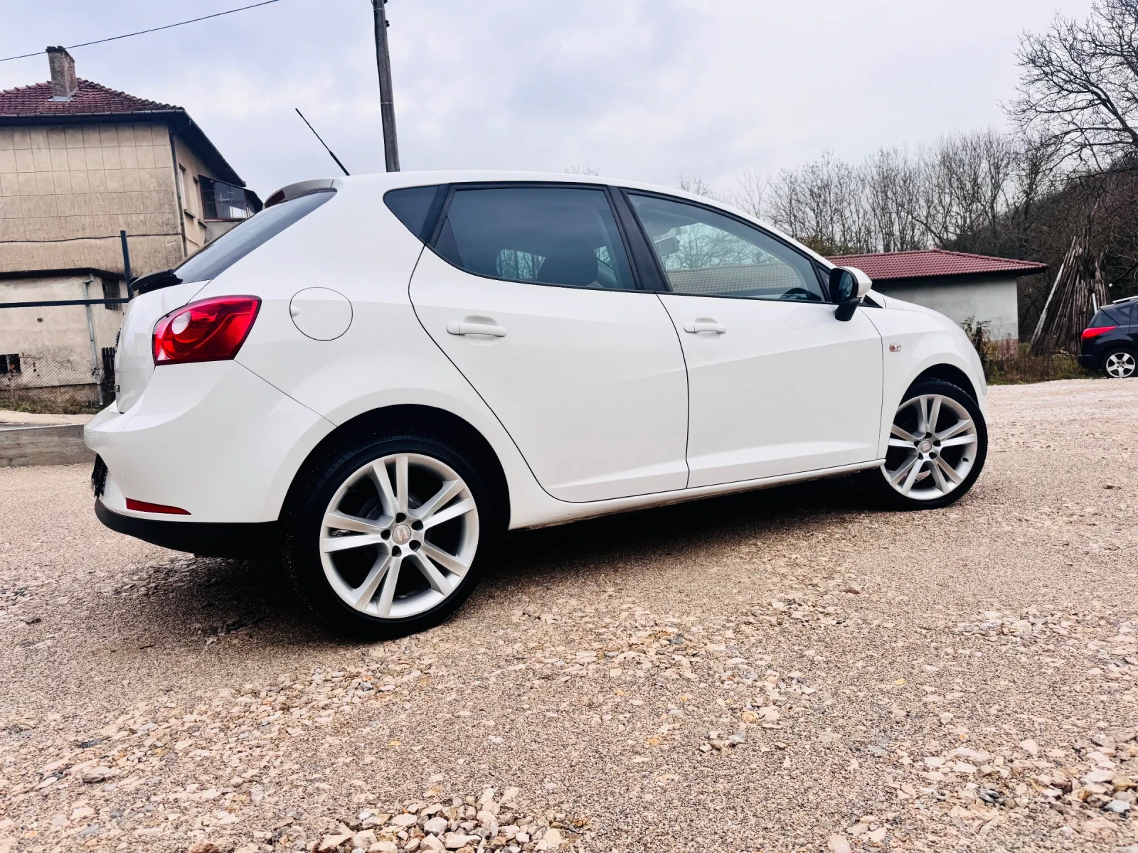Seat Ibiza 1.4i* Стария мотор* ТОП - изображение 4