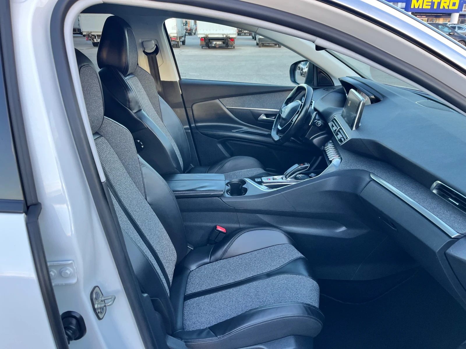 Peugeot 3008 1.6 HDI ALLURE AUTOMAT  - изображение 10