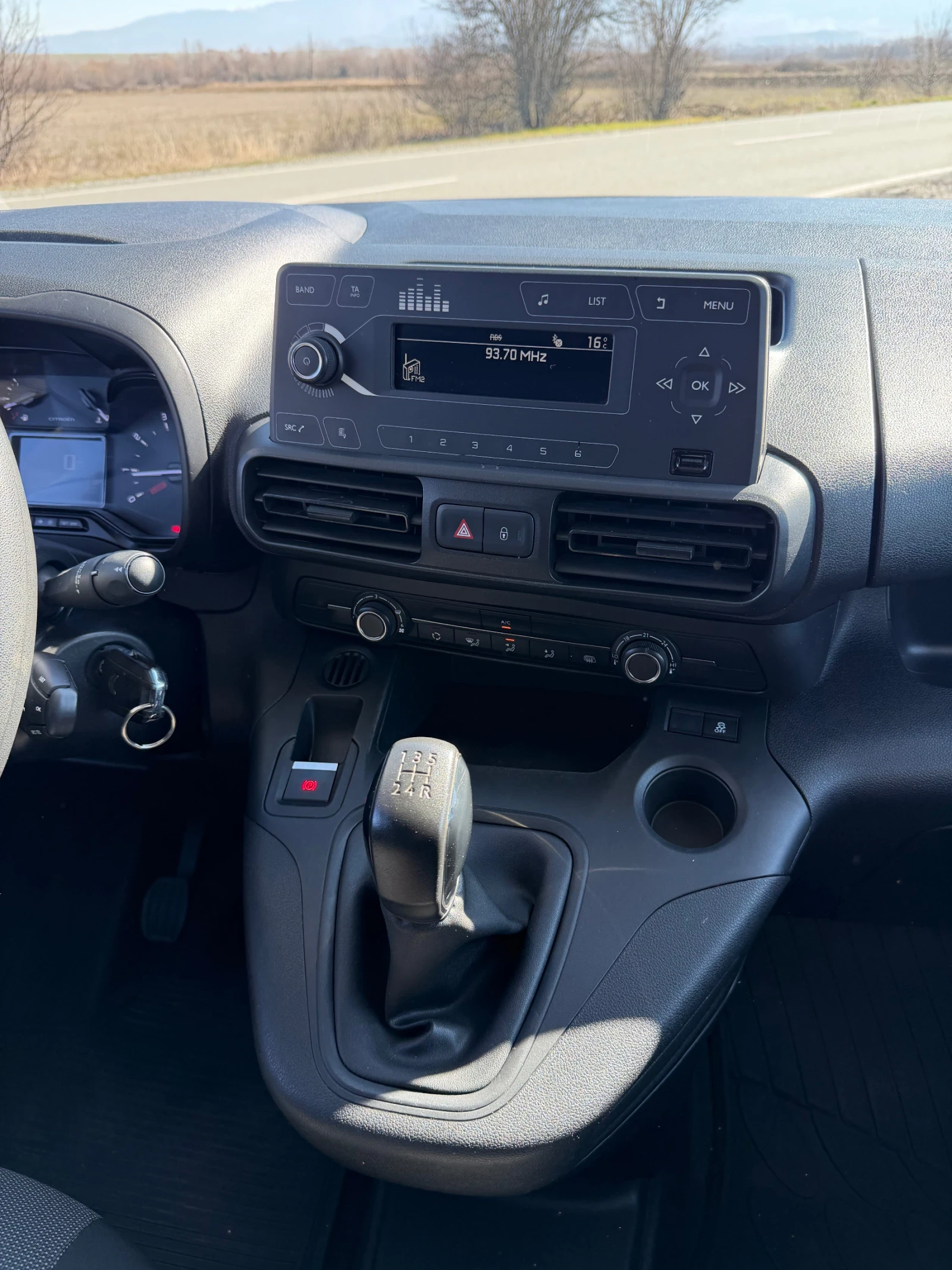 Citroen Berlingo 1.5D Maxi L2 * 3 Seats* EURO 6 TUV COC | Mobile.bg � ����������� 13