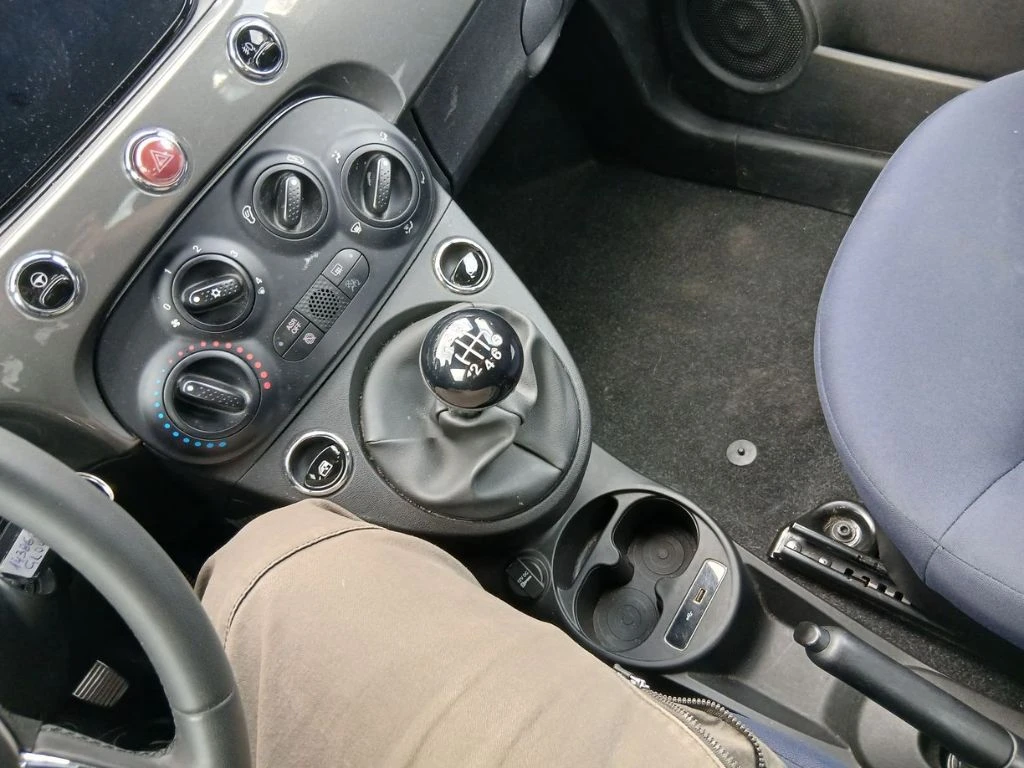 Fiat 500, снимка 12 - Автомобили и джипове - 54029644