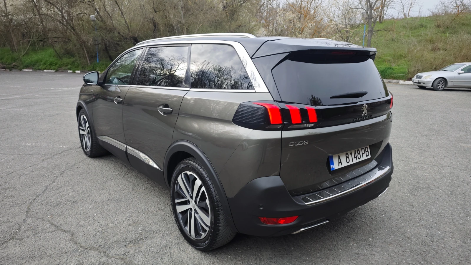 Peugeot 5008 GT, снимка 7 - Автомобили и джипове - 54136246