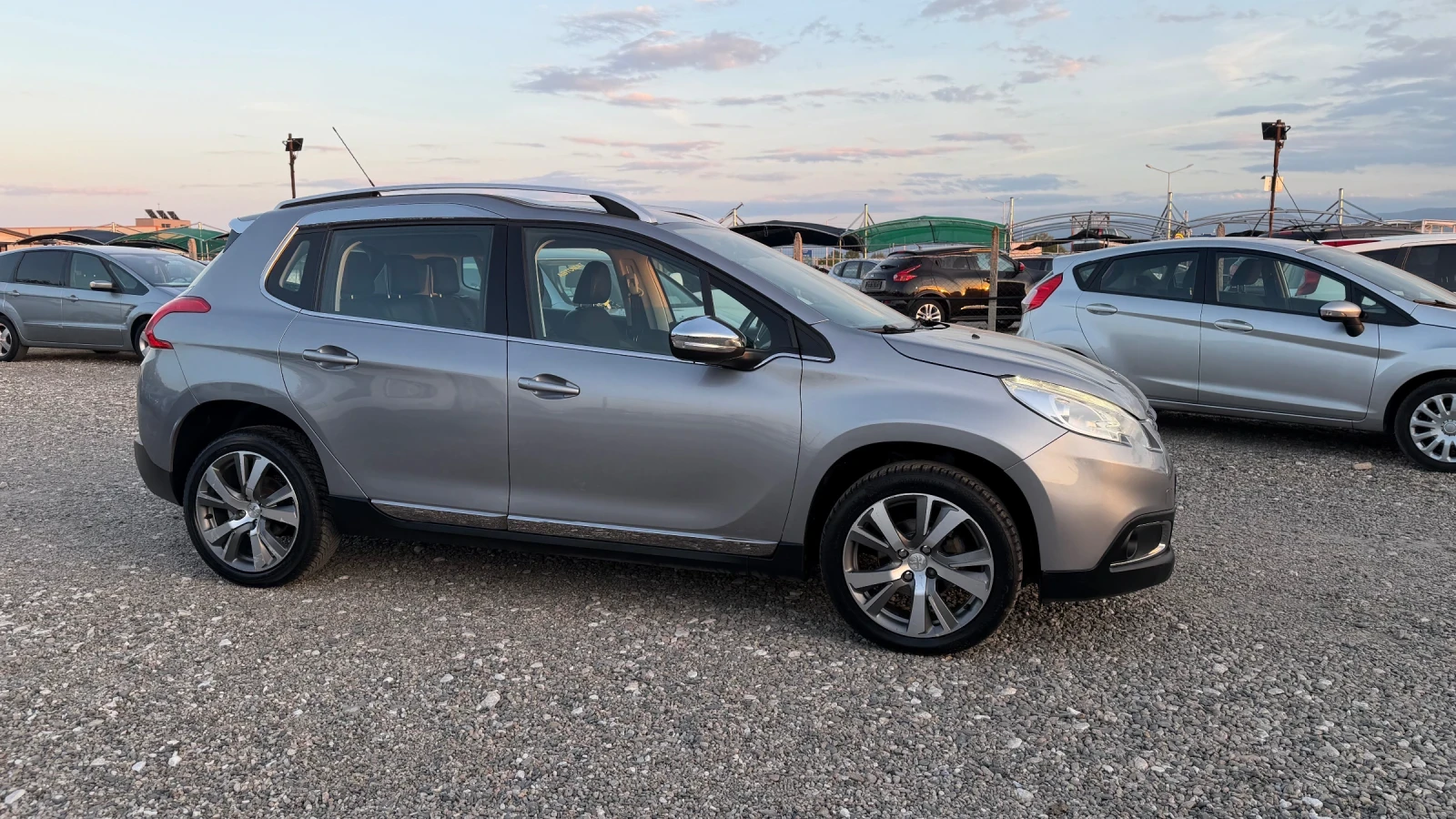 Peugeot 2008 1.6e-Hdi 92kc * ALLURE * NAVI *  | Mobile.bg � ����������� 3