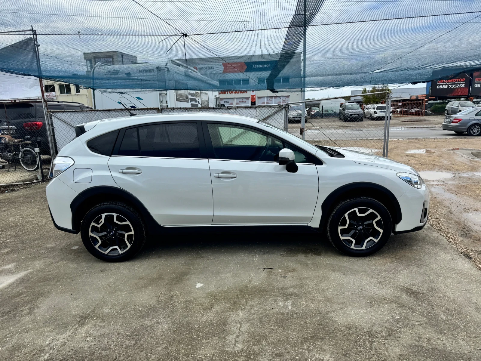 Subaru XV Benzin 4x4, снимка 8 - Автомобили и джипове - 54377008