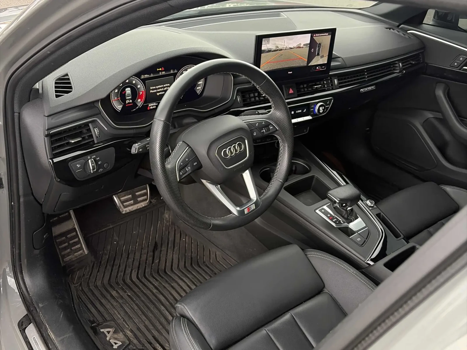 Audi A4 Progressiv, снимка 7 - Автомобили и джипове - 55010935