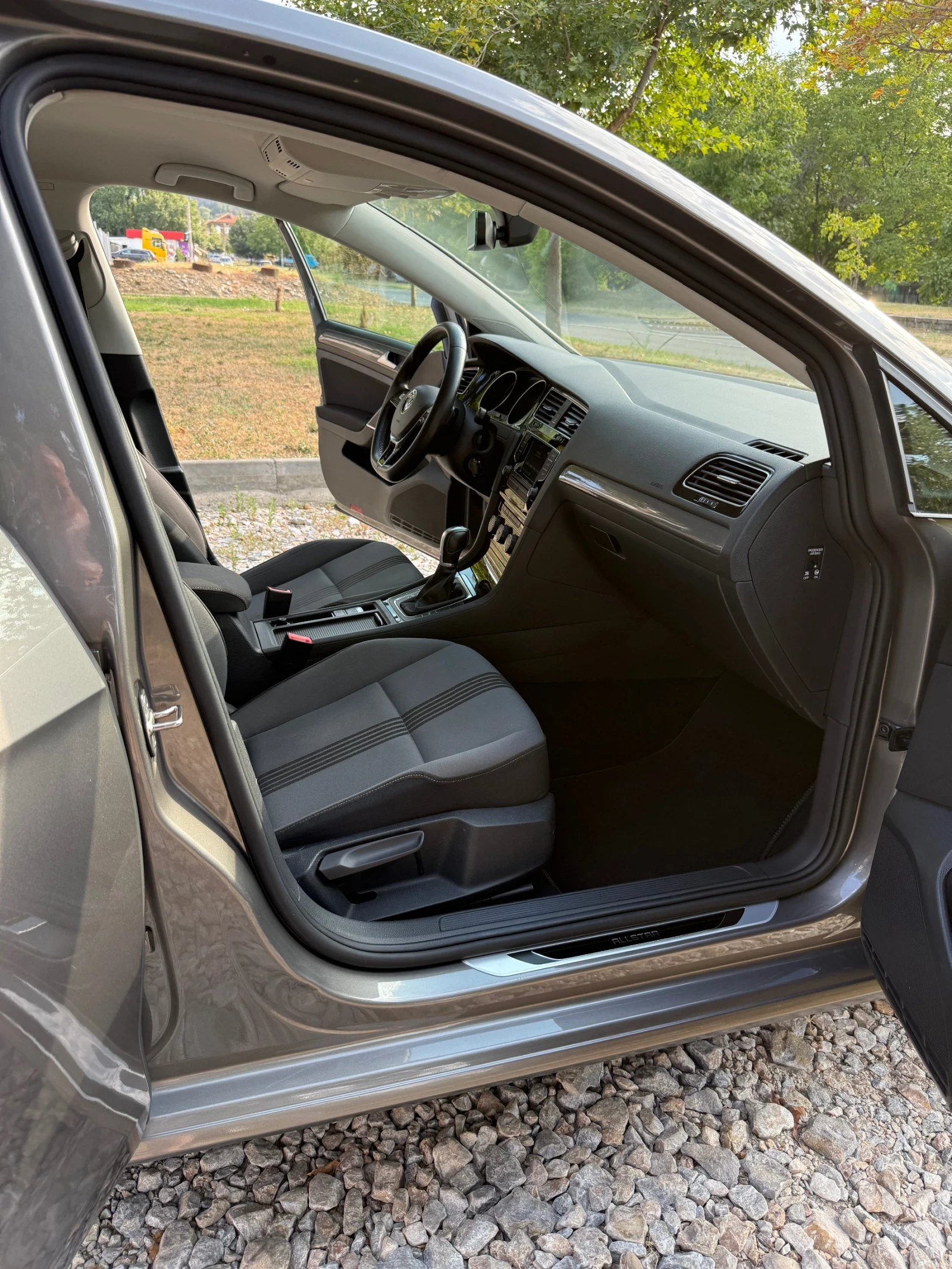 VW Golf 2.0TDI/150k.c ALLSTAR, снимка 9 - Автомобили и джипове - 55593876