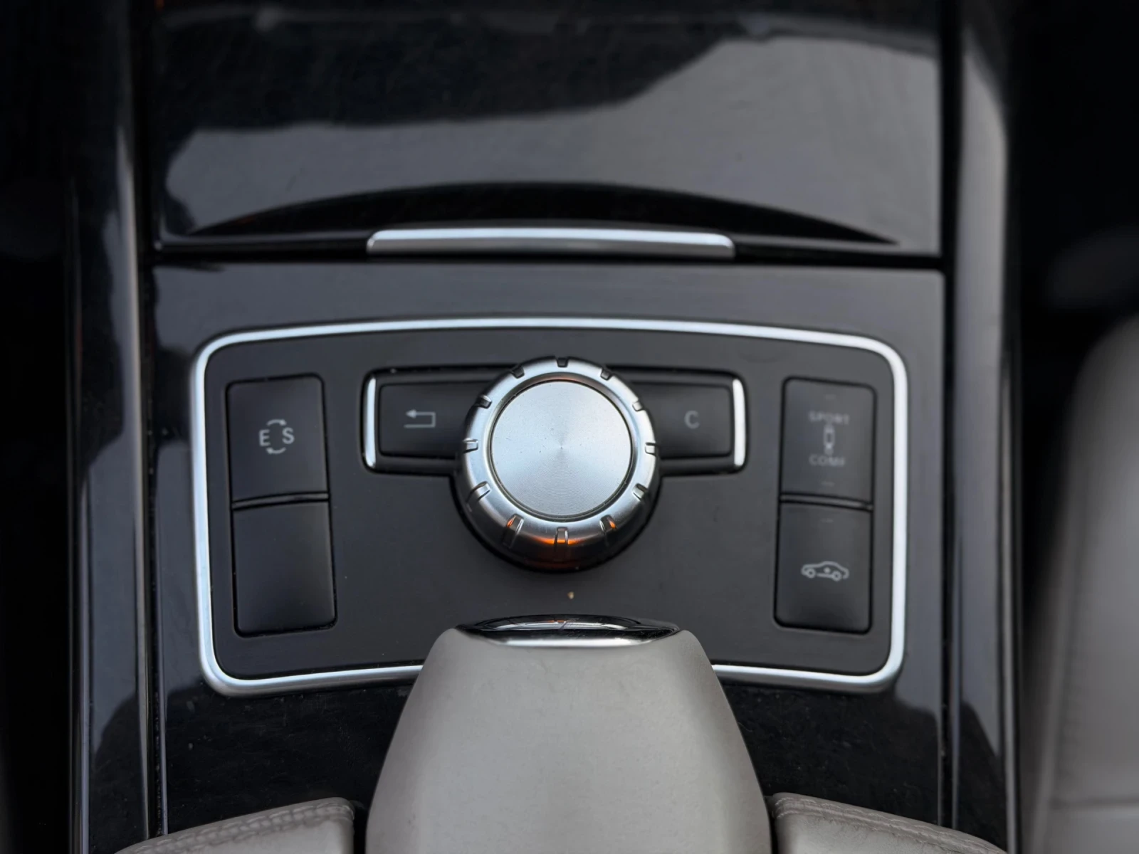 Mercedes-Benz E 350 4Matic   Keyless   Germany, снимка 10 - Автомобили и джипове - 55694951
