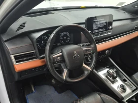 Mitsubishi Outlander PHEV * GT * CARFAX * , снимка 6
