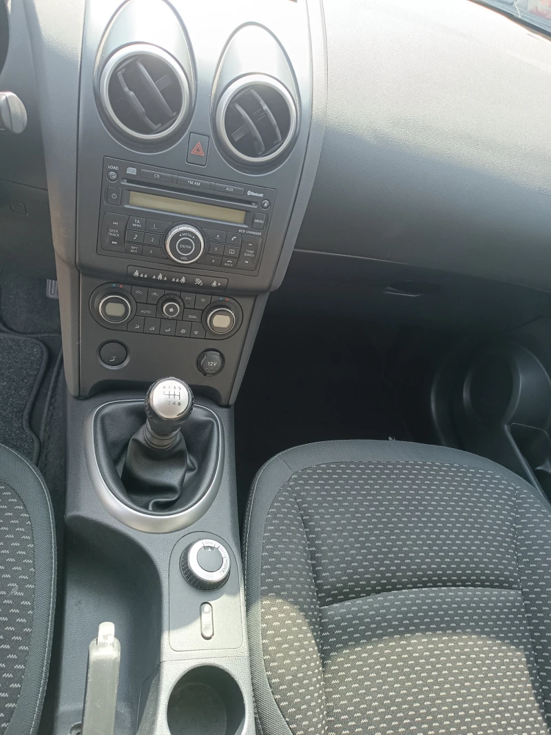 Nissan Qashqai + 2 2.0i 4x4 162000km , снимка 14 - Автомобили и джипове - 47620625