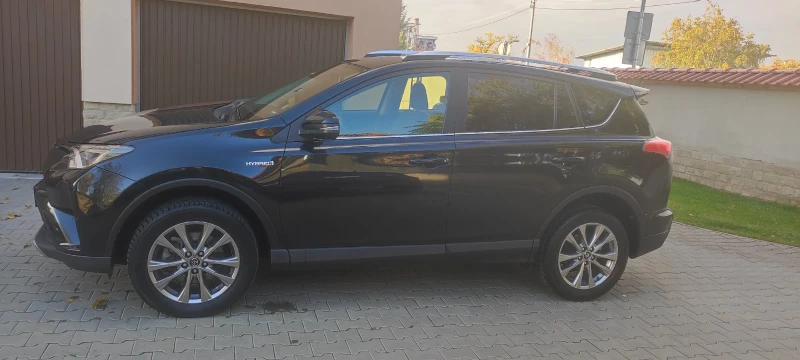 Toyota Rav4, снимка 2 - Автомобили и джипове - 47993729