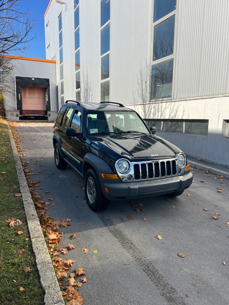 Jeep Cherokee 2.8 CRDI, снимка 3 - Автомобили и джипове - 52287073