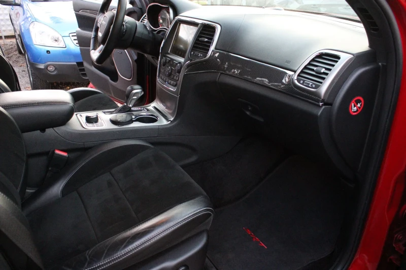 Jeep Grand cherokee 6.4 SRT BORLA FACE / EUROPEAN, снимка 11 - Автомобили и джипове - 52861359