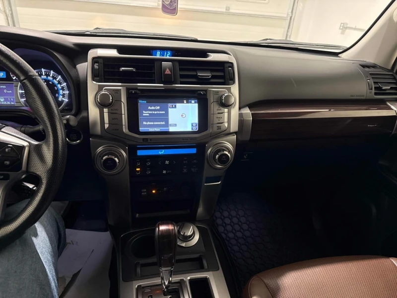 Toyota 4runner * 4WD * CARFAX * БЕЗ ПЪРВОНАЧАЛНА ВНОСКА, снимка 9 - Автомобили и джипове - 53044012