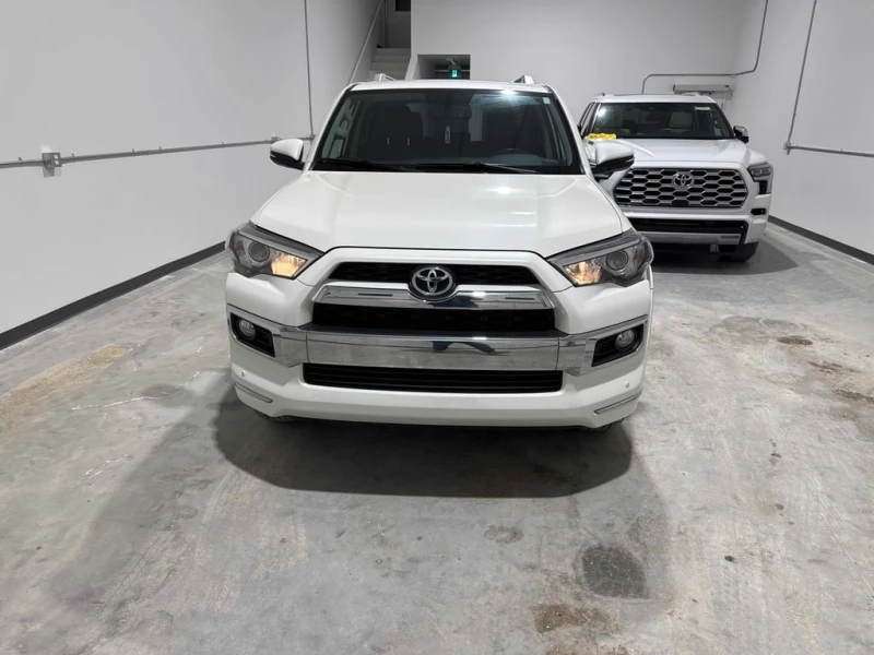 Toyota 4runner * 4WD * CARFAX * БЕЗ ПЪРВОНАЧАЛНА ВНОСКА, снимка 6 - Автомобили и джипове - 53044012