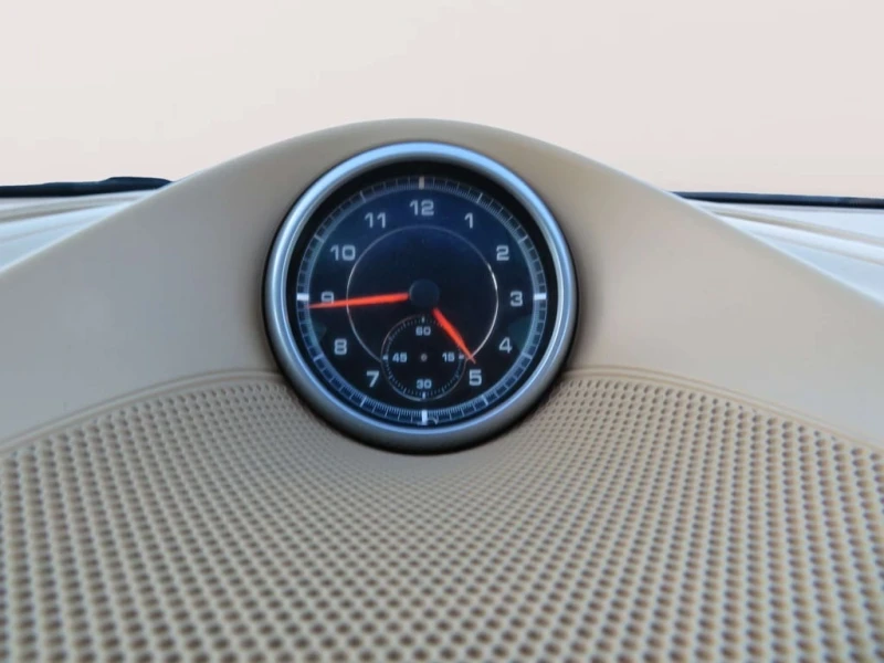 Porsche Cayenne * Type 92A * CARFAX * ЦЕНА ДО БГ, снимка 16 - Автомобили и джипове - 53087339