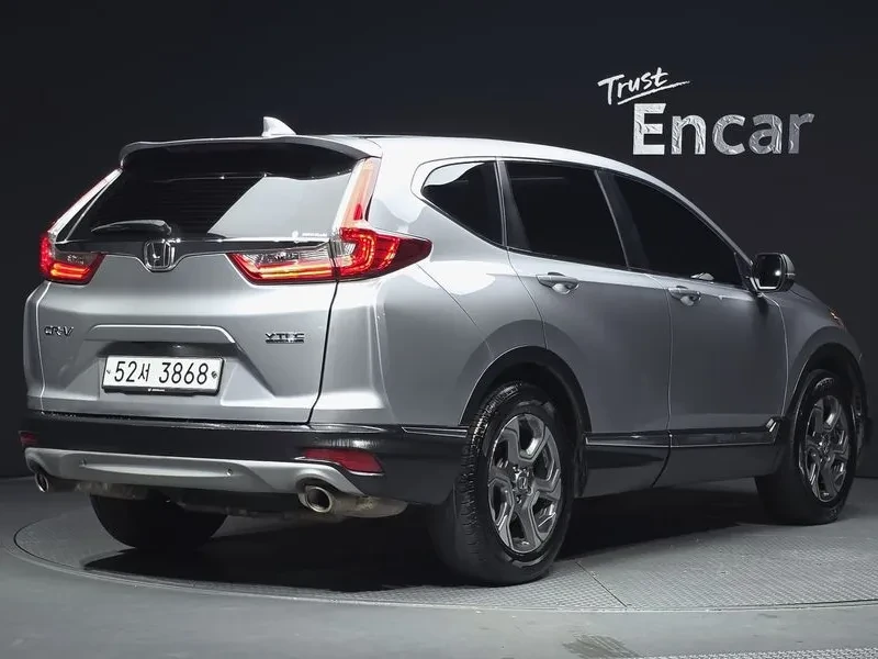Honda Cr-v 1.5 Ex-L 2Wd, снимка 2 - Автомобили и джипове - 55927639