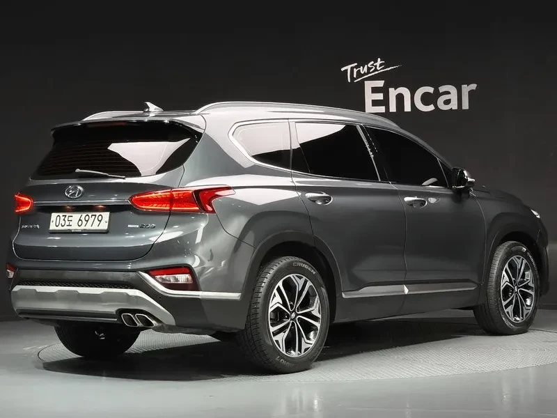 Hyundai Santa fe 2.0 4WD, снимка 2 - Автомобили и джипове - 56325757