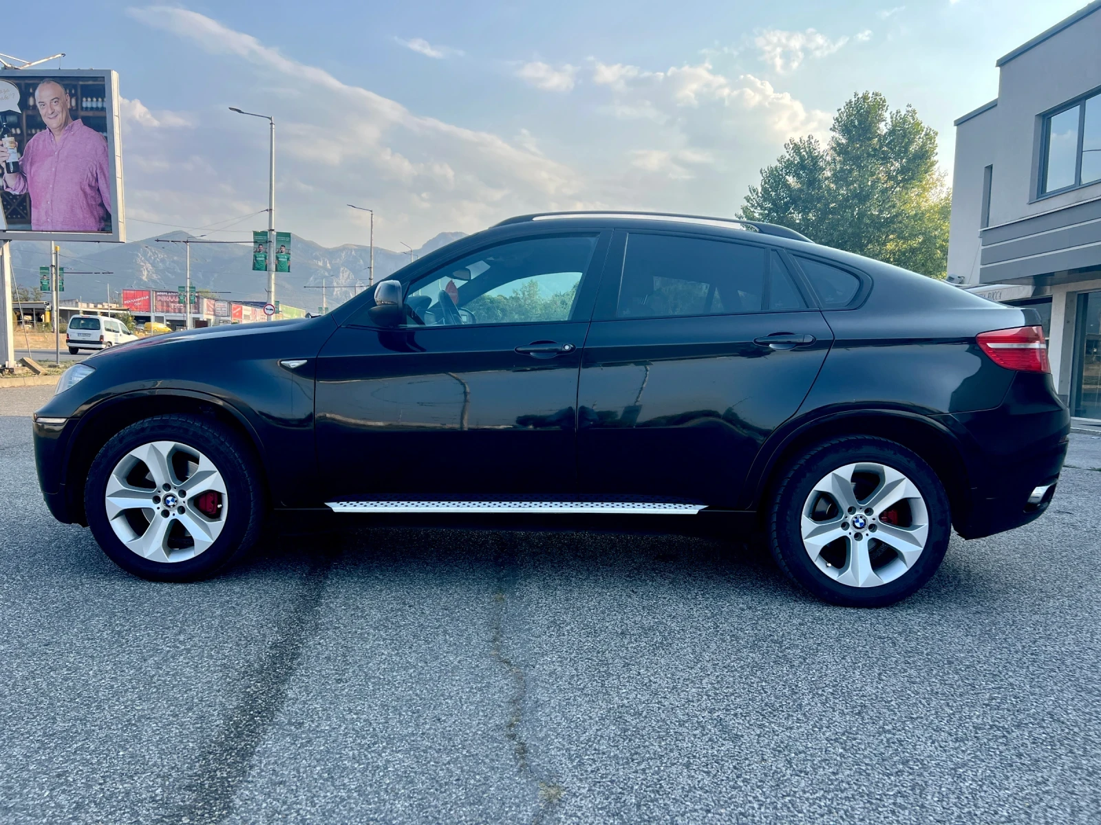 BMW X6 3.0d* xDrive* СМЕНЕНИ* ВЕРИГИ* CARPLAY - изображение 5