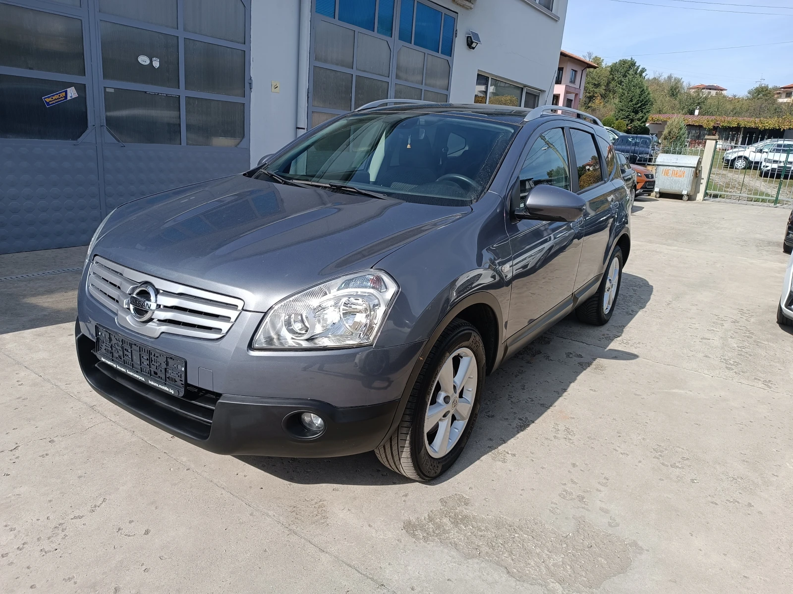 Nissan Qashqai + 2 2.0i 4x4 162000km  - изображение 4