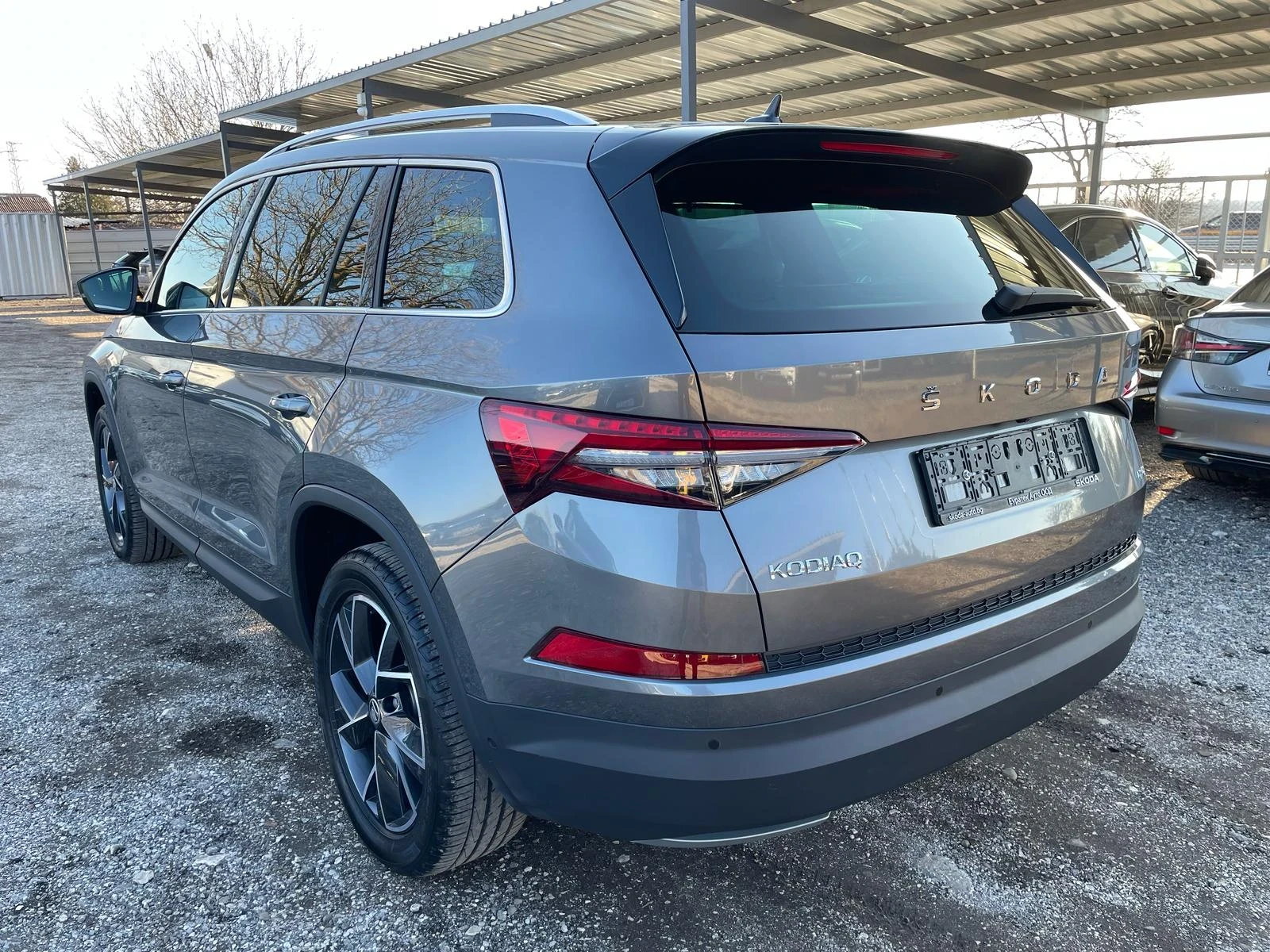 Skoda Kodiaq 2.0/190/4x4/360Camera/ - изображение 7