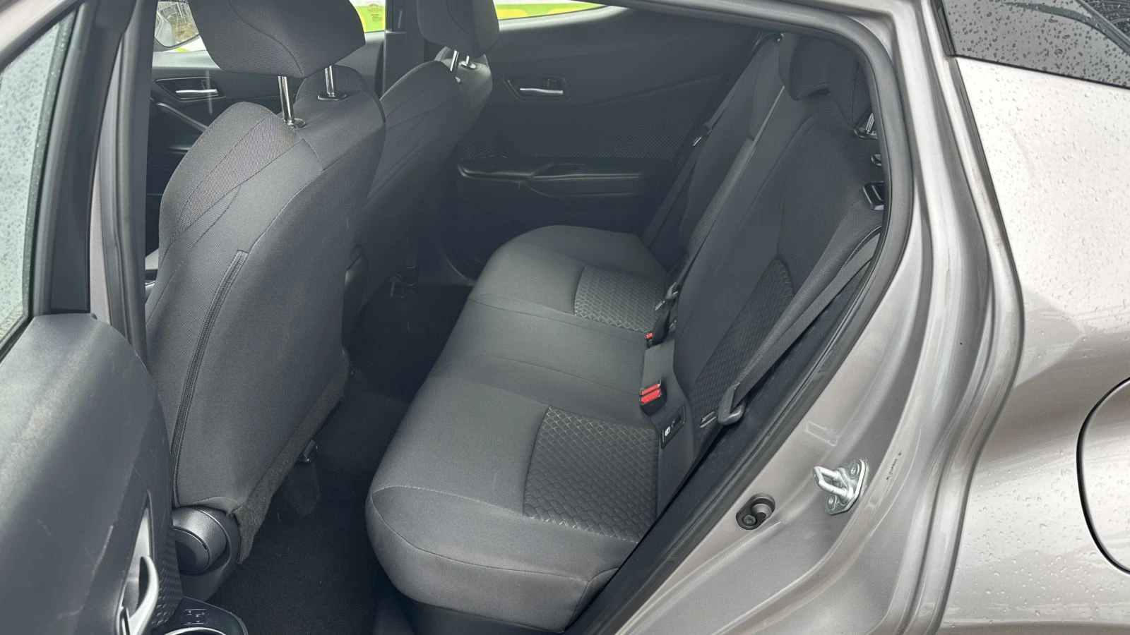 Toyota C-HR 2.0Hybrid CLUB - изображение 10