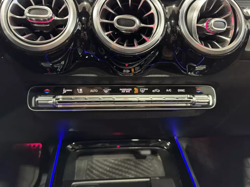 Mercedes-Benz GLB 35 AMG* 360* * *  | Mobile.bg   17