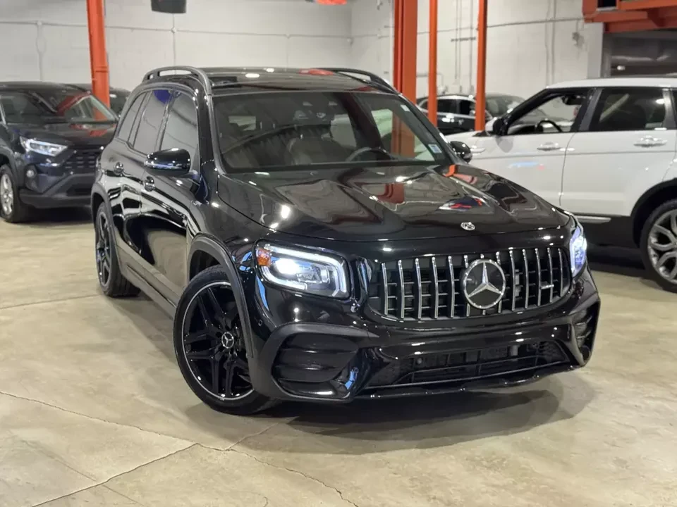 Mercedes-Benz GLB 35 AMG* 360* ПОДГРЕВ* КАМЕРИ*  - изображение 2