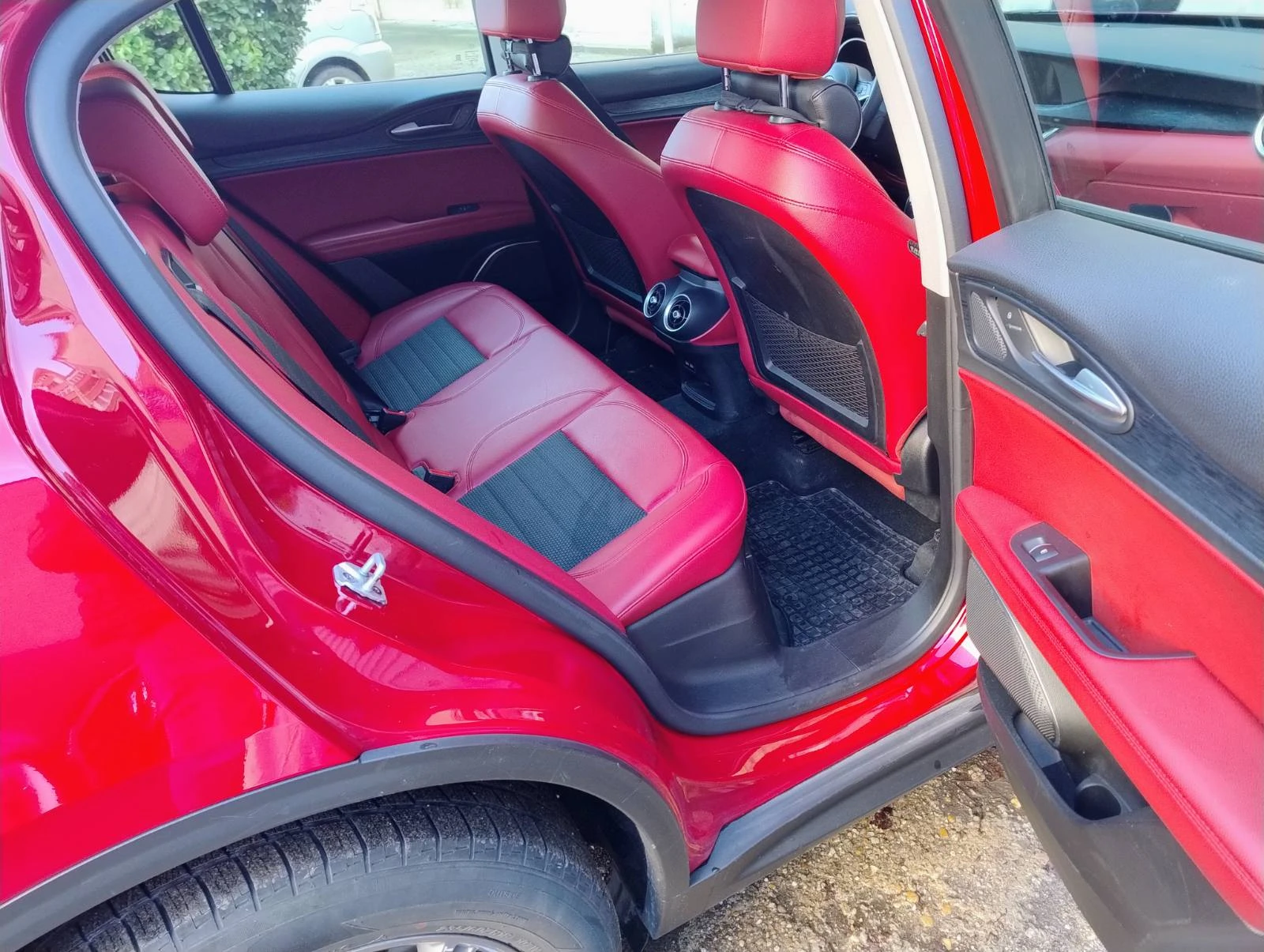 Alfa Romeo Stelvio 2.0  | Mobile.bg � ����������� 11