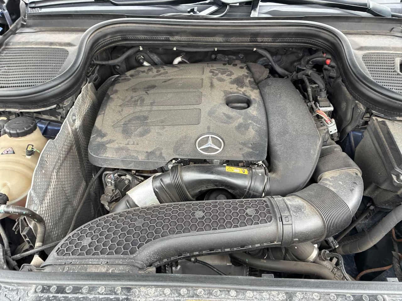 Mercedes-Benz GLE 350  CARFAX, снимка 16 - Автомобили и джипове - 53829774
