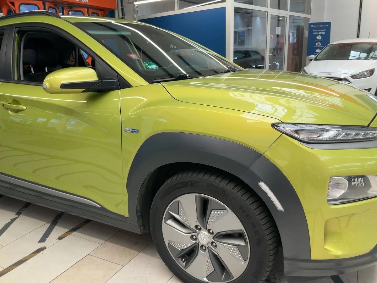 Hyundai Kona ОЧАКВАН ВНОС/ДАНЪЧЕН КРЕДИТ/СМЯНА НА ЦВЯТ 1000евро, снимка 3 - Автомобили и джипове - 54793148