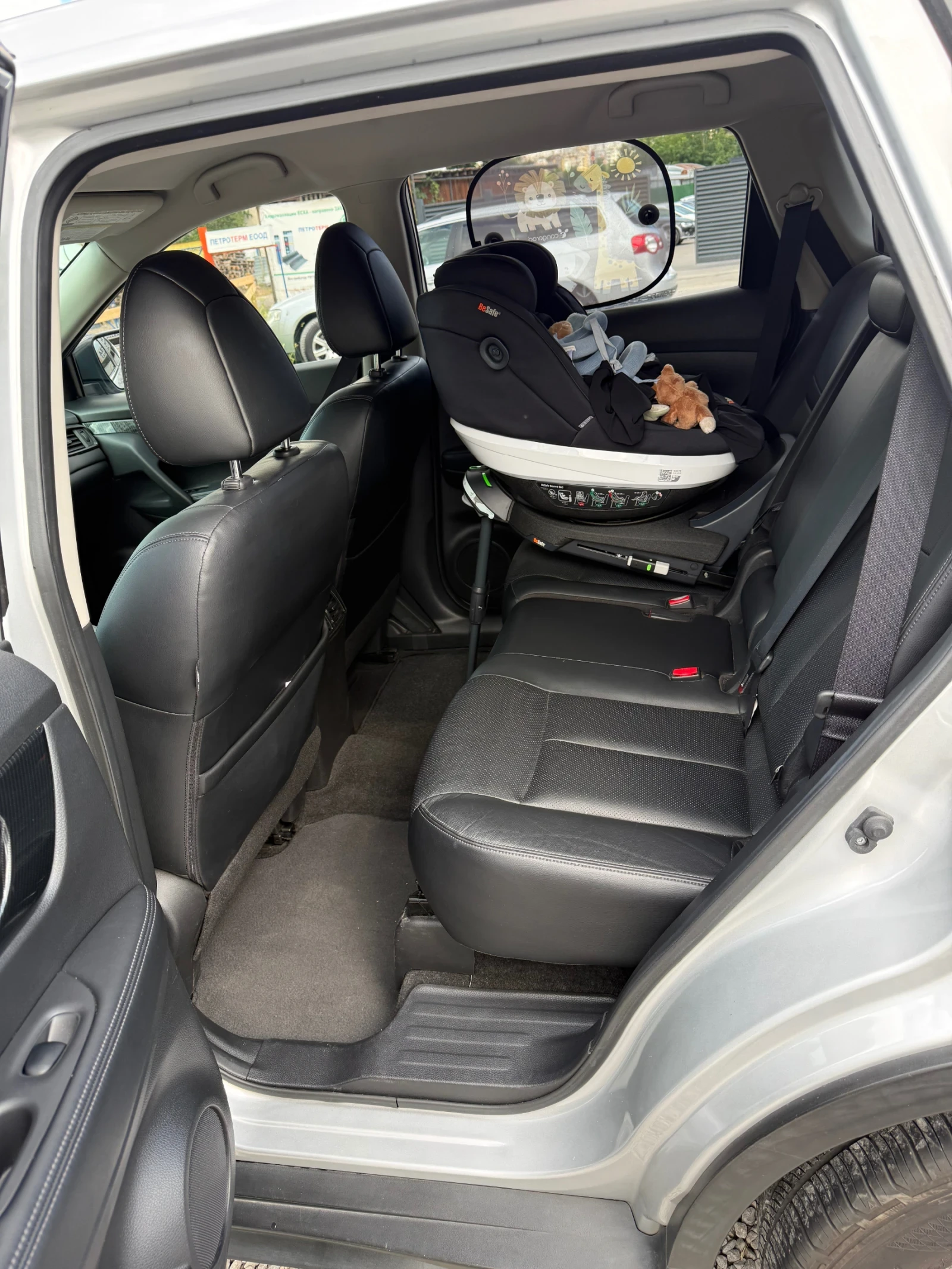 Nissan Rogue, снимка 13 - Автомобили и джипове - 54905526