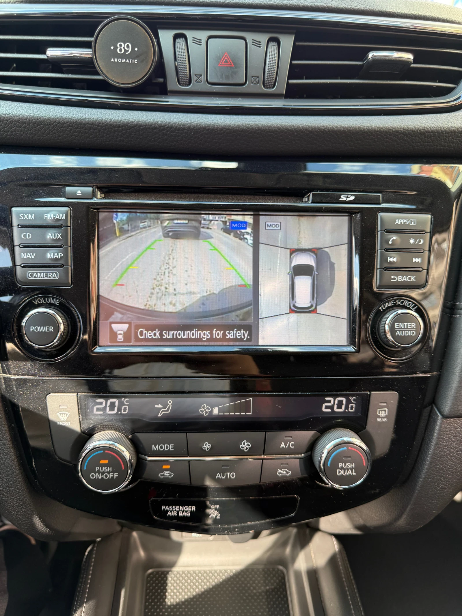 Nissan Rogue, снимка 16 - Автомобили и джипове - 54905526