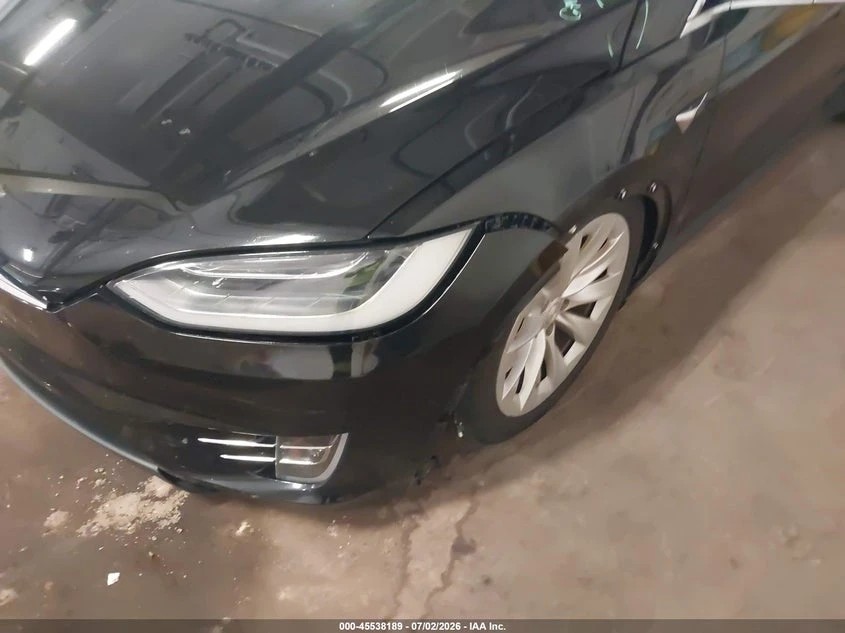 Tesla Model X 75D AWD, снимка 6 - Автомобили и джипове - 55893536