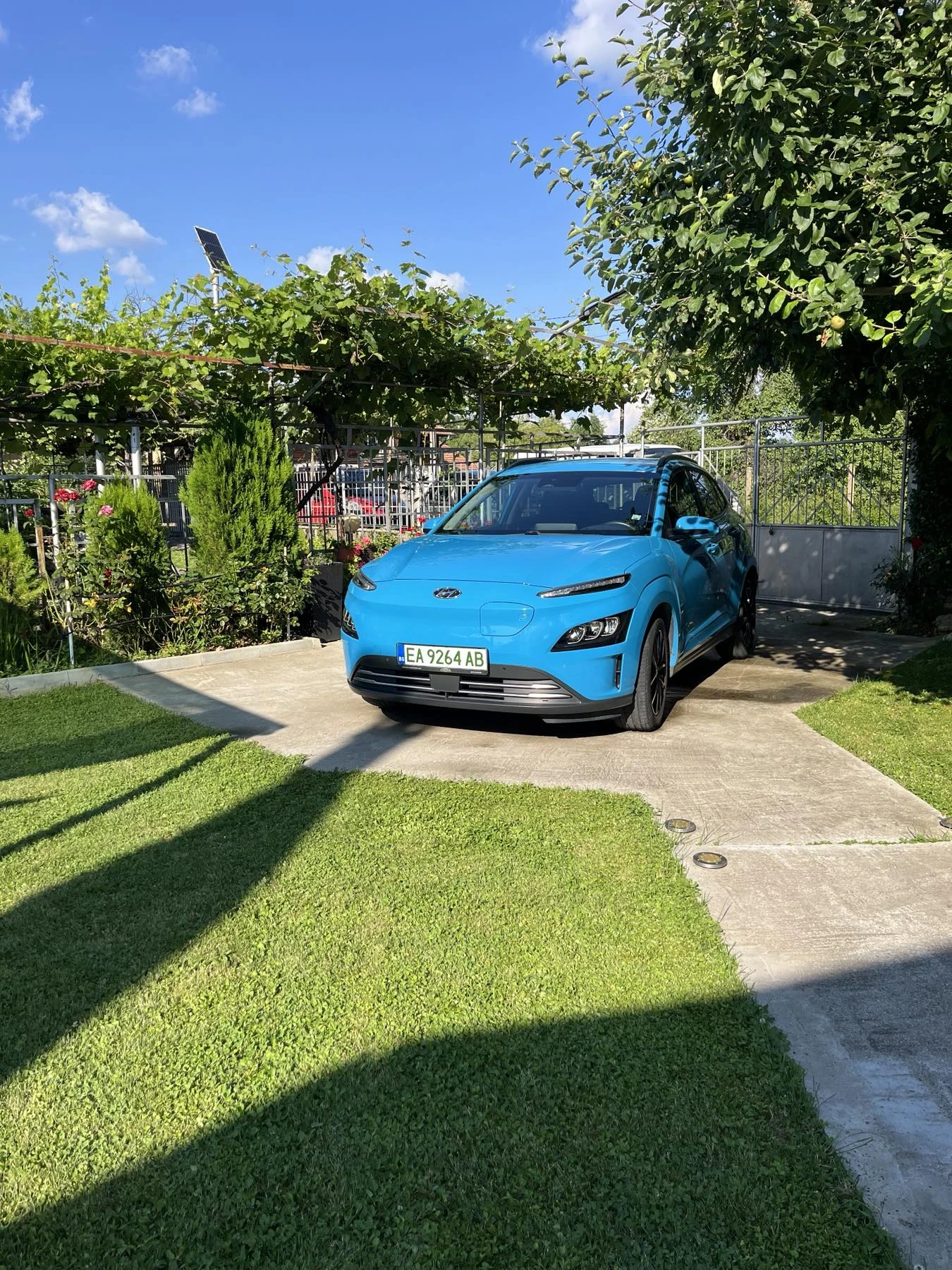 Hyundai Kona  64KWh/PRIME/BLUELINK, снимка 12 - Автомобили и джипове - 55976458