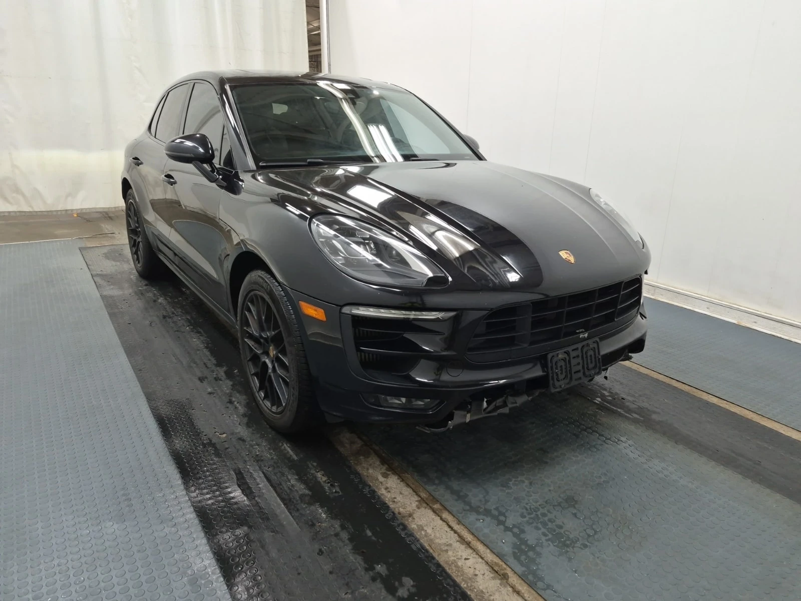 Porsche Macan * GTS * ПОДГРЕВ * KEYLESS* , снимка 2 - Автомобили и джипове - 56006749