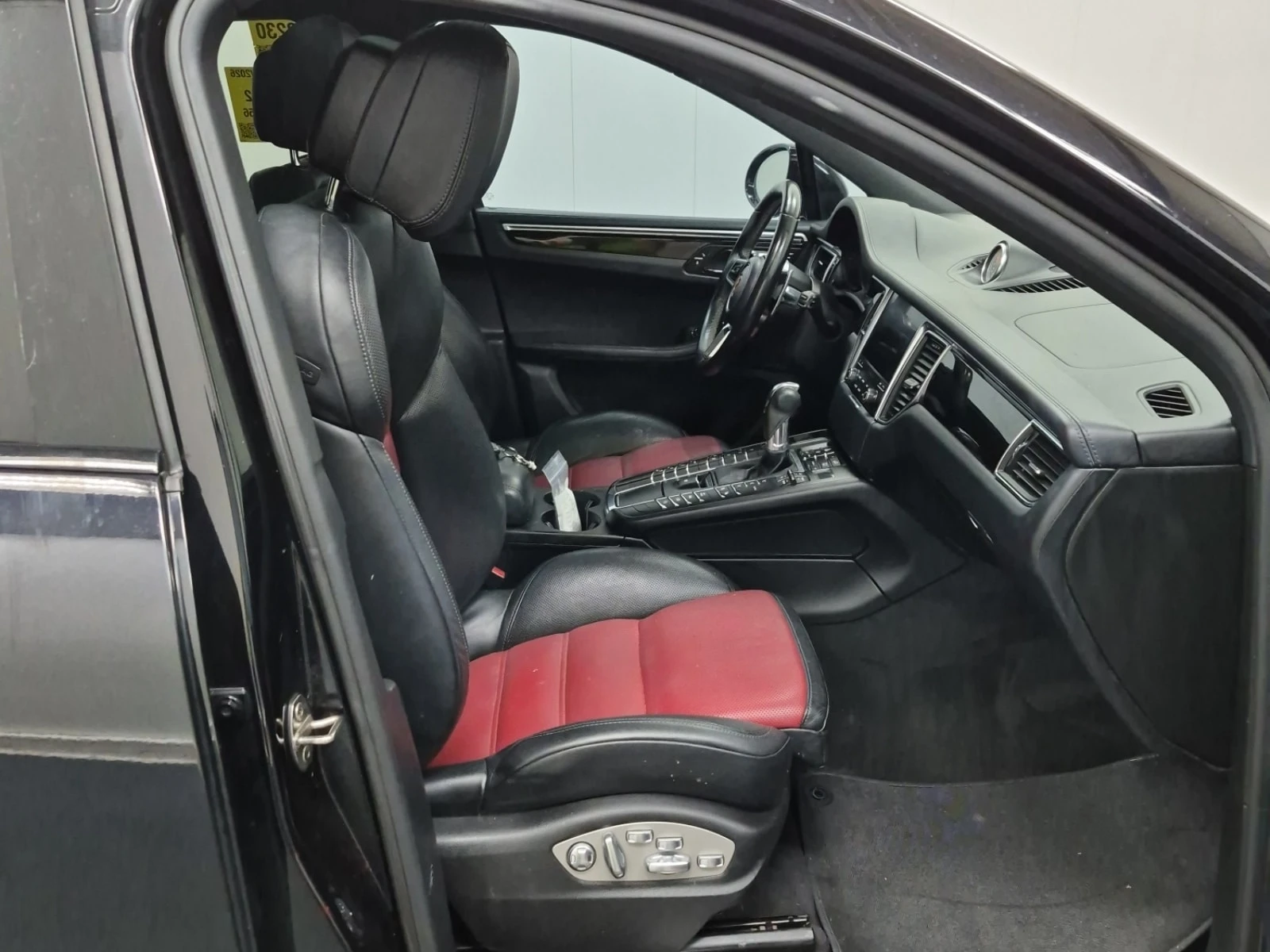 Porsche Macan * GTS * ПОДГРЕВ * KEYLESS* , снимка 9 - Автомобили и джипове - 56006749