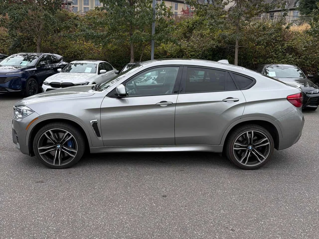 BMW X6 * M* АВТОКРЕДИТ БЕЗ ПЪРВОНАЧАЛНА ВНОСКА* , снимка 2 - Автомобили и джипове - 56240790