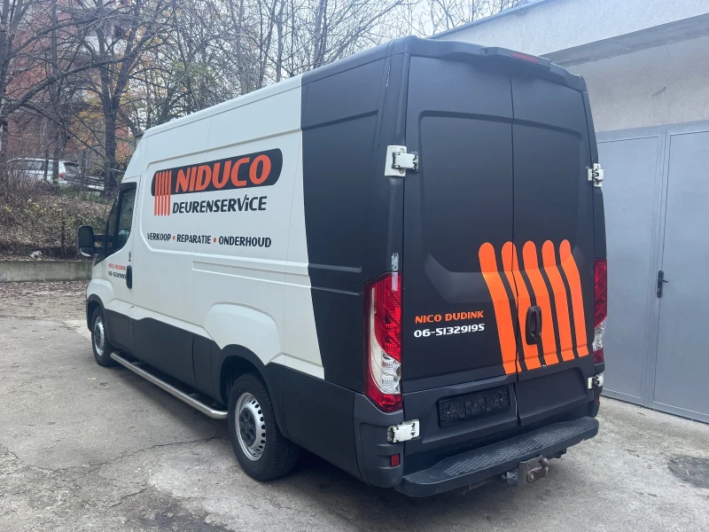 Iveco 35s13 Климатик* Navi 16/9 * Top Състояние, снимка 7 - Бусове и автобуси - 52643619