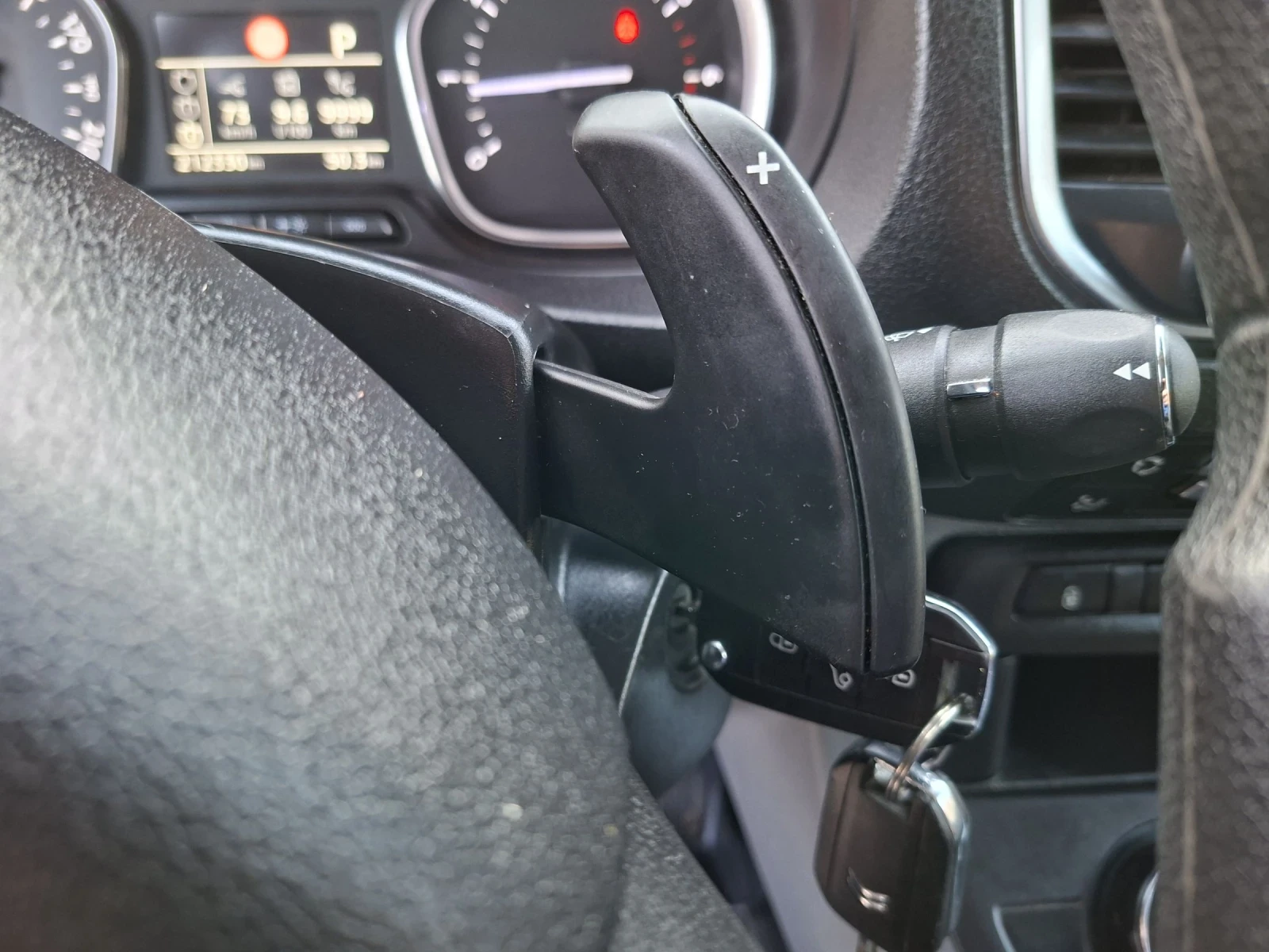 Citroen Jumpy 2.0* 177к.с.* АВТОМАТ* 2Плъзгащи Врати, снимка 13 - Бусове и автобуси - 53861994