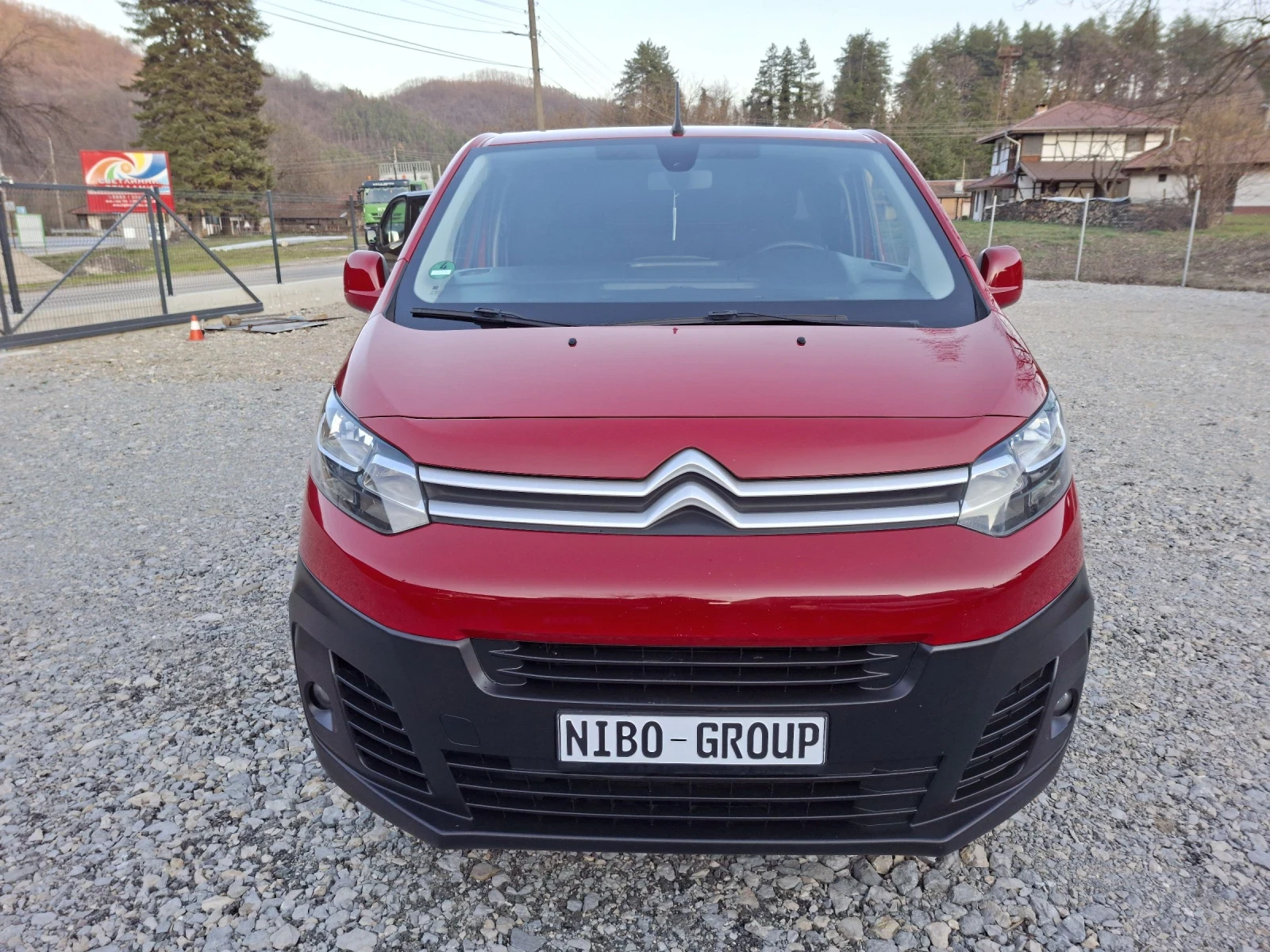 Citroen Jumpy 2.0* 177к.с.* АВТОМАТ* 2Плъзгащи Врати, снимка 8 - Бусове и автобуси - 53861994