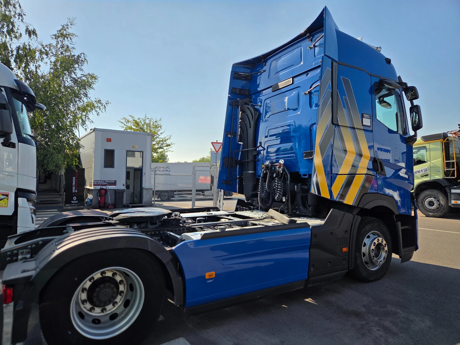 Renault T * * * ЛИЗИНГ ЗА НОВИ ФИРМИ* * *  - изображение 3