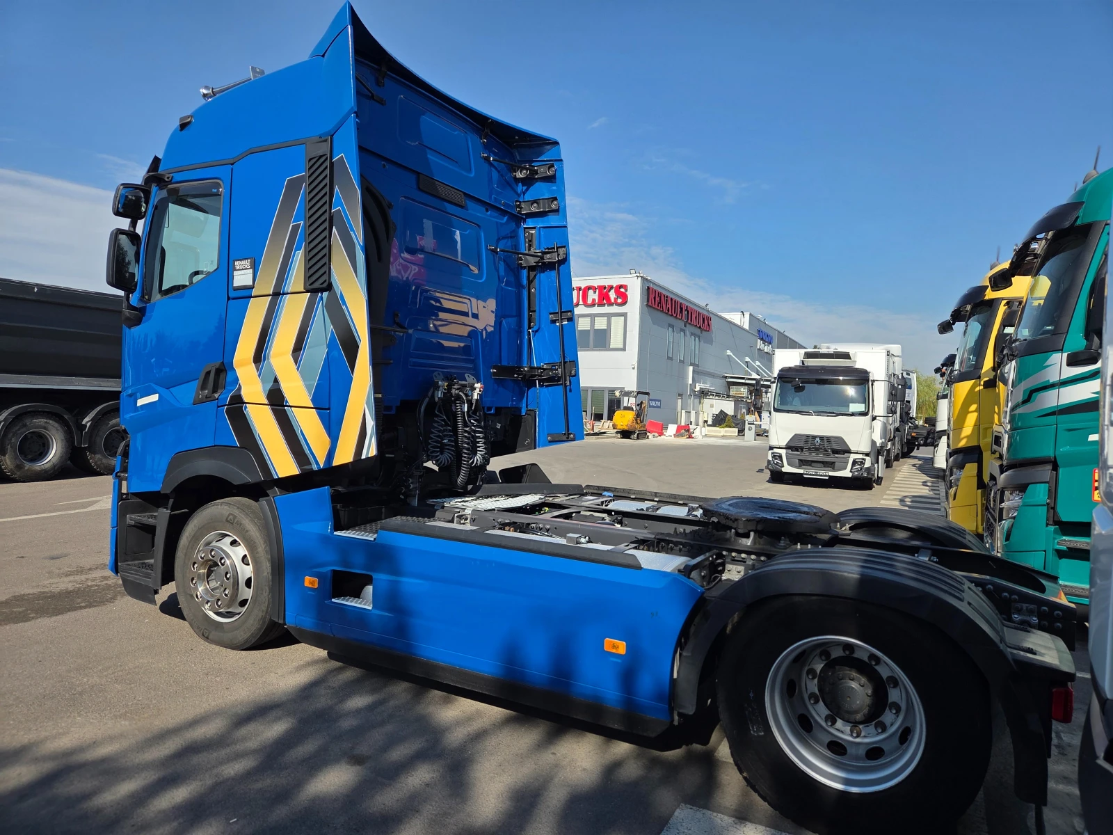 Renault T * * * ЛИЗИНГ ЗА НОВИ ФИРМИ* * *  - изображение 4