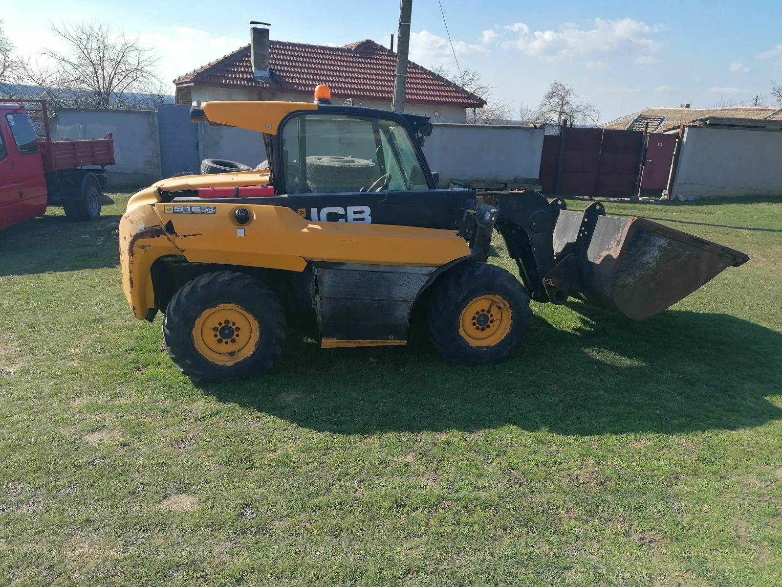 Телескопични товарачи JCB JCB 516 agri